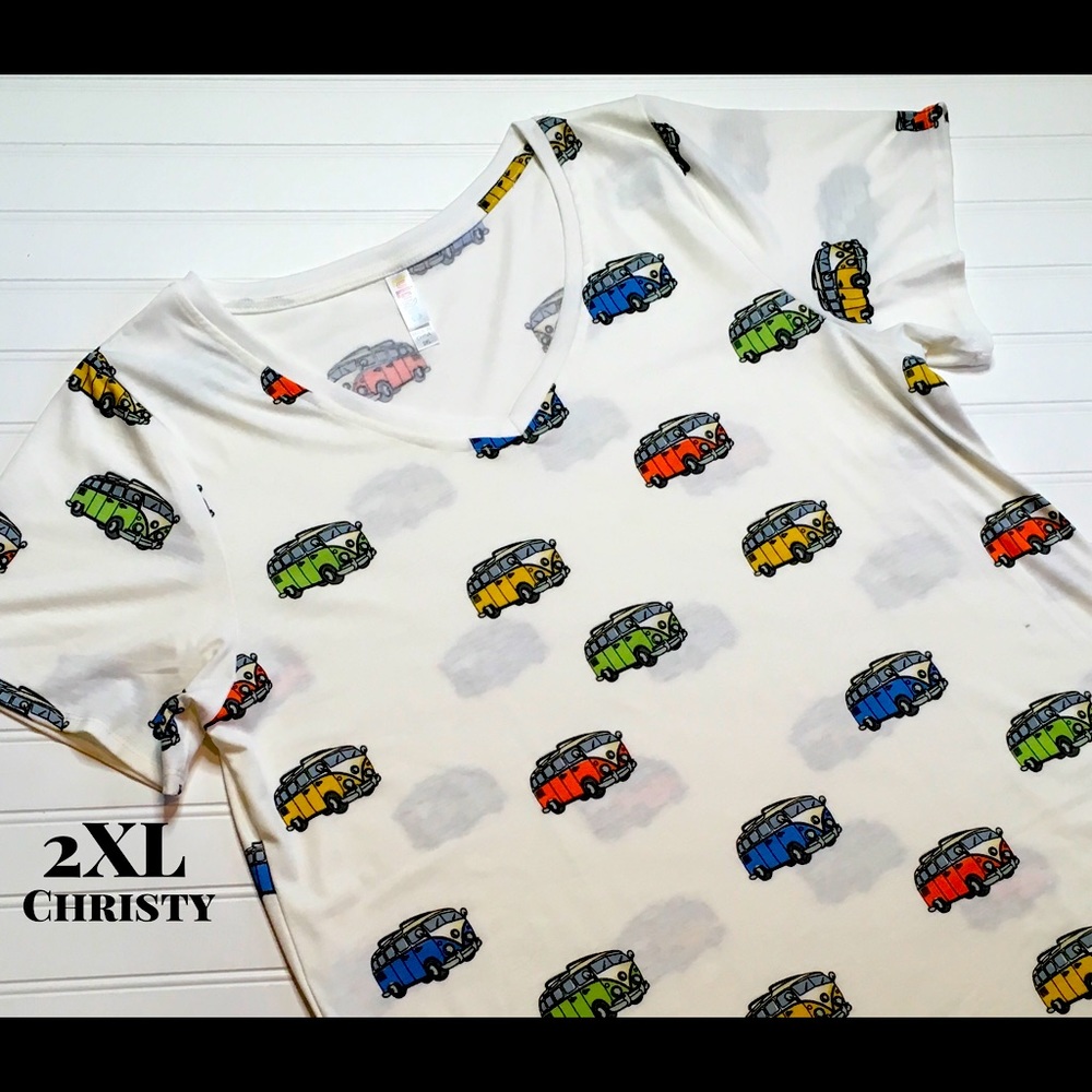 Contemporary Tee